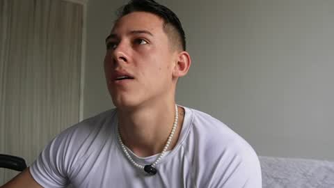 Snapshot of muscle_king_cum chatting on 06-09-26, 02:17 muscle_king_cum online show from 06-09-26, 02:17