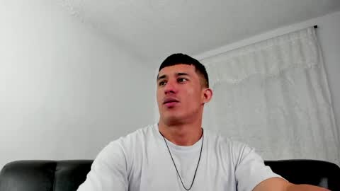 Muscle Man online show from 05-18-26, 04:02