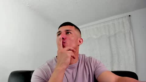 Muscle Man online show from 05-20-26, 01:06