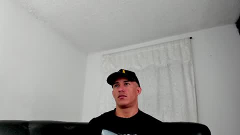 Snapshot of muscle_man07 chatting on 07-14-26, 02:12 Muscle Man online show from 07-14-26, 02:12