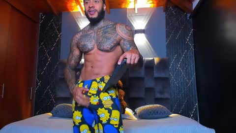Snapshot of muscle_man19 chatting on 12-06-24, 03:41 Nick online show from 12-06-24, 03:41