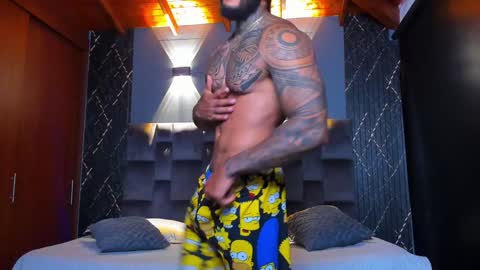 Snapshot of muscle_man19 chatting on 12-28-24, 08:58 Nick online show from 12-28-24, 08:58