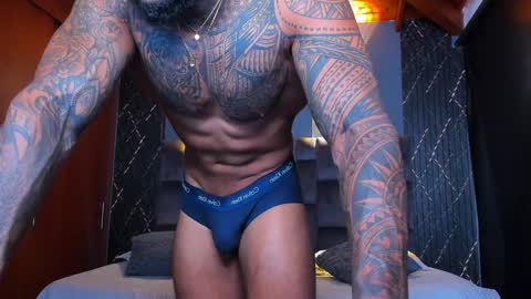 Snapshot of muscle_man19 chatting on 01-11-25, 03:34 Nick online show from 01-11-25, 03:34