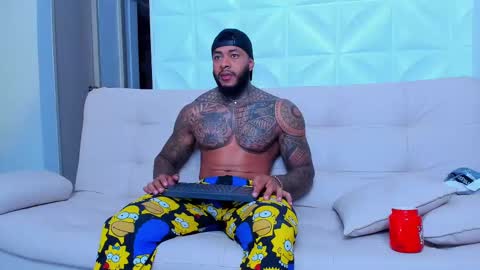 Snapshot of muscle_man19 chatting on 02-20-25, 12:19 Nick online show from 02-20-25, 12:19