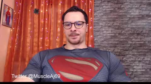Snapshot of muscleaj69 chatting on 12-17-24, 04:53 AJ online show from 12-17-24, 04:53