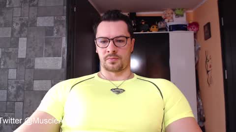 Snapshot of muscleaj69 chatting on 02-21-25, 02:06 AJ online show from 02-21-25, 02:06