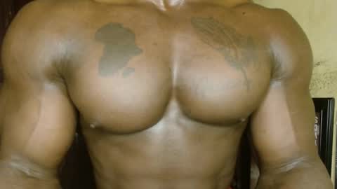 musclegod23 online show from 02-12-26, 02:12