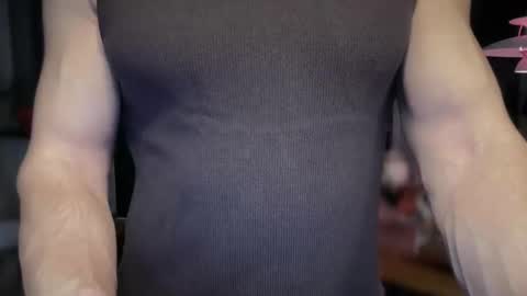 musclehair3 online show from 04-17-26, 10:46