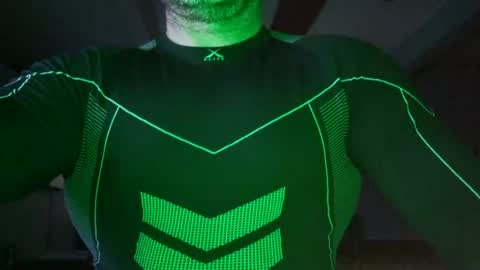 Snapshot of muscles_hulk chatting on 06-18-26, 10:03 Hulk Muscles - NEW ACCOUNT online show from 06-18-26, 10:03