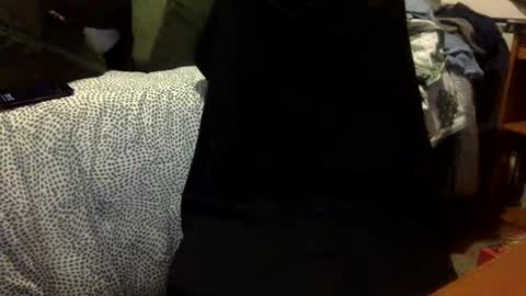 musculardilf online show from 12-17-25, 01:44