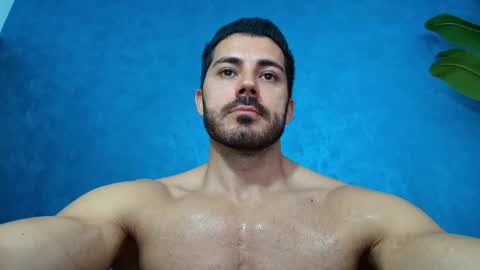 Snapshot of muscularmaster chatting on 06-02-26, 09:50 muscularmaster onlyfans online show from 06-02-26, 09:50