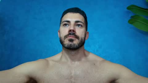 Snapshot of muscularmaster chatting on 06-12-26, 10:08 muscularmaster onlyfans online show from 06-12-26, 10:08