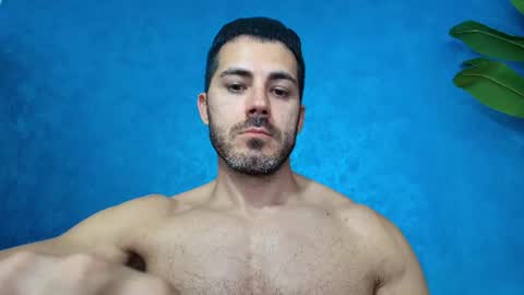 Snapshot of muscularmaster chatting on 06-18-26, 09:19 muscularmaster onlyfans online show from 06-18-26, 09:19