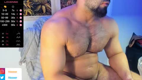 Snapshot of musculusx chatting on 02-28-25, 09:12 Musculus online show from 02-28-25, 09:12