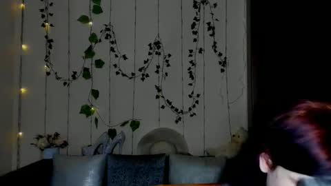 Jeneva online show from 03-05-26, 06:48