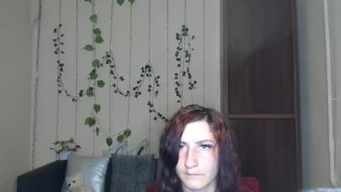 Jeneva online show from 05-18-26, 05:30