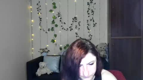 Jeneva online show from 05-22-26, 06:35