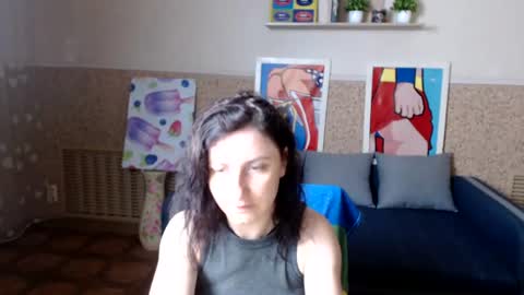 Jeneva online show from 07-12-26, 05:20