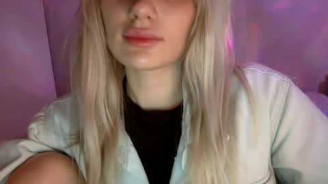 Snapshot of musescorner chatting on 06-14-26, 12:08 musescorner online show from 06-14-26, 12:08