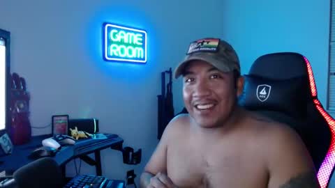 mushrooncat online show from 09-22-25, 02:13