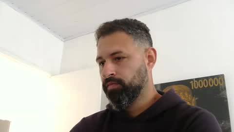 musosc online show from 10-21-25, 01:12