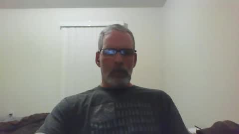 Snapshot of mustang_daddy chatting on 11-15-25, 02:09 307MountainMan online show from 11-15-25, 02:09