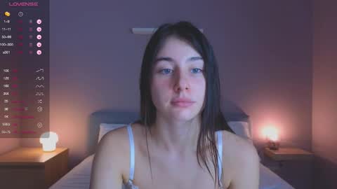 Snapshot of musya_mur chatting on 10-19-25, 03:12 Im Marine online show from 10-19-25, 03:12
