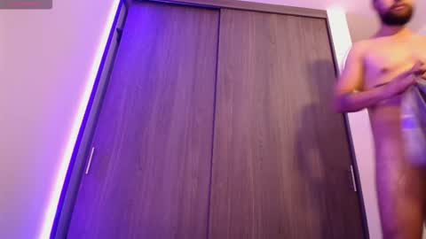 Snapshot of mutual_desire chatting on 03-03-26, 03:18 chlo rose and nico weiss online show from 03-03-26, 03:18