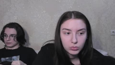 cute couple online show from 04-05-26, 07:44