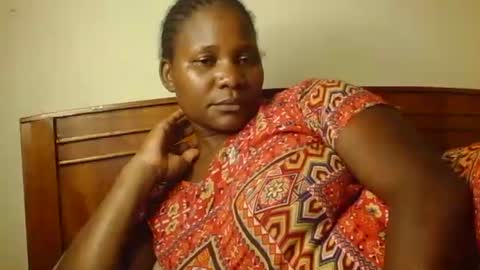 mwekas568403 online show from 12-18-25, 06:36