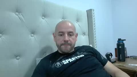 Snapshot of mworlton9 chatting on 04-28-26, 02:49 Maximus online show from 04-28-26, 02:49