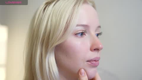STELLA  Im here today online show from 12-03-24, 10:51