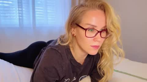 Mya-be Yours P online show from 11-03-25, 04:30