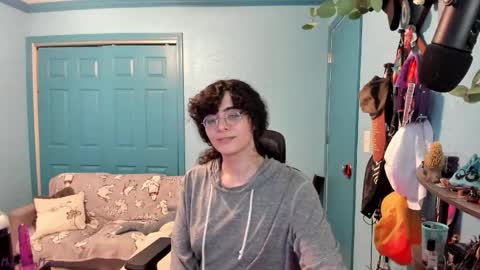 Grace online show from 04-15-26, 06:37