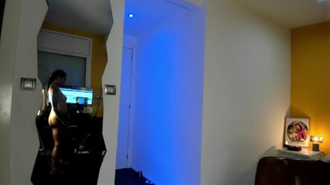 Lola online show from 04-05-26, 06:27