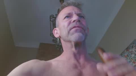 Snapshot of myfilthydaddy chatting on 01-19-25, 08:09 myfilthydaddy online show from 01-19-25, 08:09