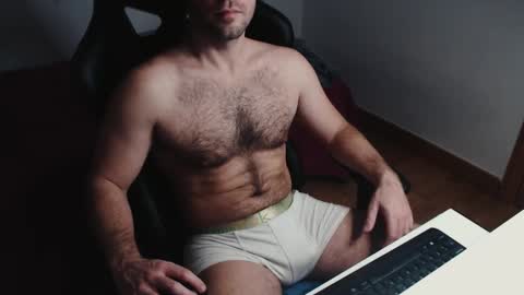 Juan  OF  myhairymacho online show from 03-05-25, 12:49