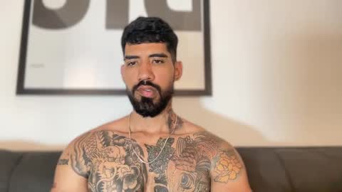 Snapshot of myke_esthetic chatting on 12-10-24, 07:05 Myke esthetic online show from 12-10-24, 07:05