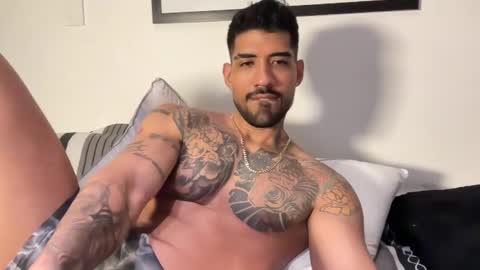 Snapshot of myke_esthetic chatting on 09-14-25, 06:56 Myke esthetic online show from 09-14-25, 06:56