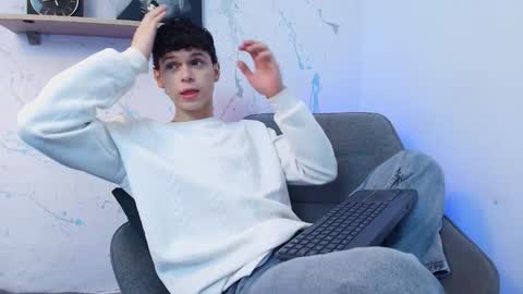 Mykel   online show from 01-14-26, 02:23