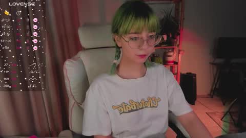 MylaFlores online show from 02-26-26, 11:04