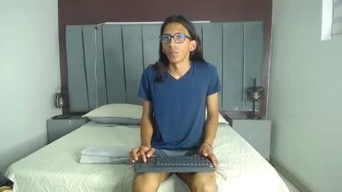 Snapshot of myllerkpalmer chatting on 02-09-25, 04:36 MyllerkPalmer online show from 02-09-25, 04:36