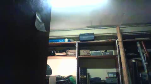 Snapshot of mymadrid chatting on 02-12-25, 08:27 mr20cm online show from 02-12-25, 08:27