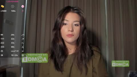 Snapshot of mymelisa chatting on 05-07-26, 10:31 hey its Mel online show from 05-07-26, 10:31