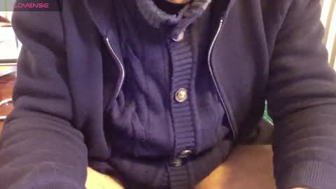 Bi sexy guy lovense hush is on private is open or password show tip if you like. online show from 03-04-26, 11:16