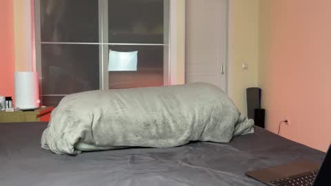 mynameismartin online show from 02-19-25, 04:22