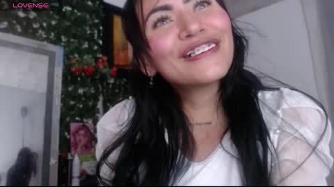 myomi online show from 12-18-25, 12:17