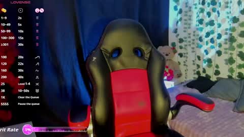 Snapshot of myomi_nix chatting on 07-15-26, 02:17 myomi online show from 07-15-26, 02:17