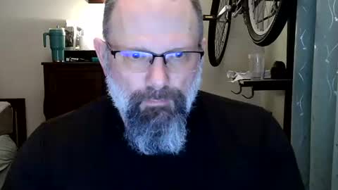 Just hanging out - No pressure online show from 03-17-26, 05:11