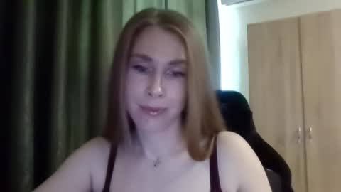 Snapshot of myst_velvet chatting on 06-01-26, 09:11 myst_velvet online show from 06-01-26, 09:11